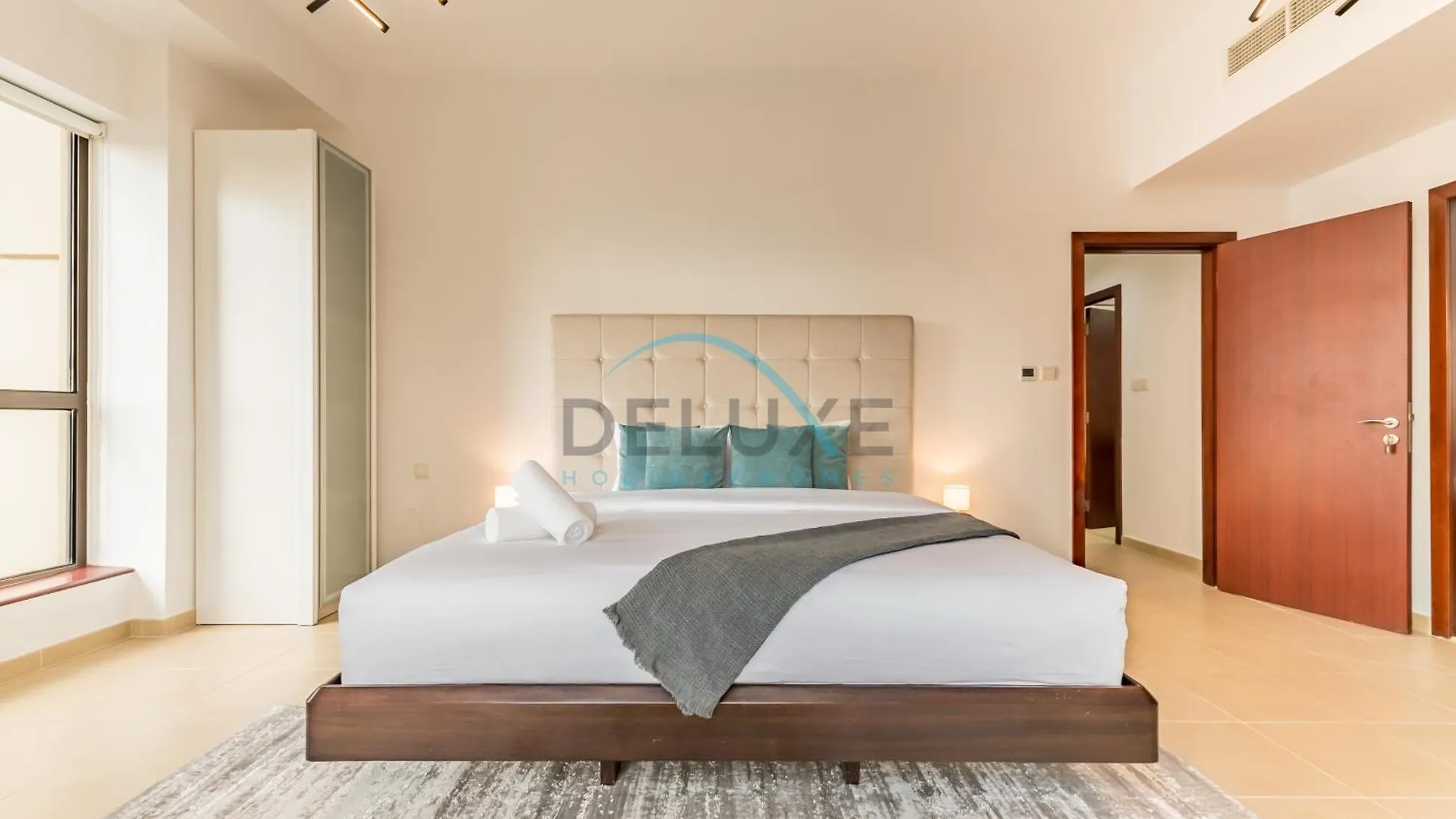 Cozy 2Br In Bahar 1, Jumeirah Beach Residence By Deluxe Holiday Homes Dubai Apartment