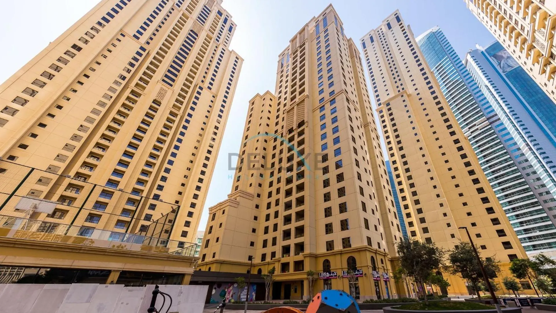 Cozy 2Br In Bahar 1, Jumeirah Beach Residence By Deluxe Holiday Homes Dubai